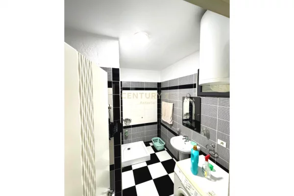 Shtepi me qera Apartament ne Tirane, 2+1, Mobilimi E mobiluar, Pagesa 530  Euro.