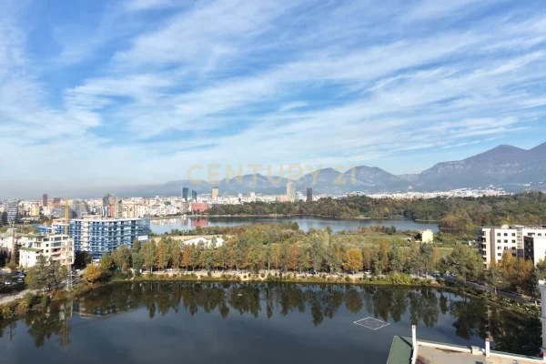 Shtepi ne shitje Apartament ne Tirane, 2+1, Mobilimi Bosh, pa mobiluar, Pagesa 238,000  Euro.