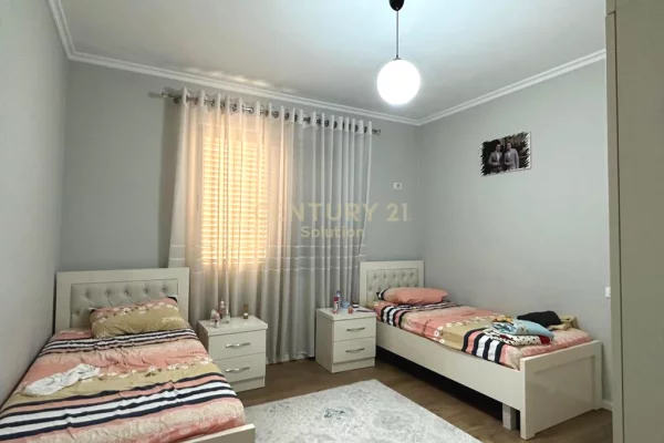 Shtepi me qera Apartament ne Tirane, 2+1, Mobilimi E mobiluar, Pagesa 600  Euro.