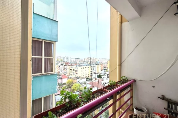 Shtepi me qera Apartament ne Tirane, 1+1, Mobilimi E mobiluar, Pagesa 650  Euro.