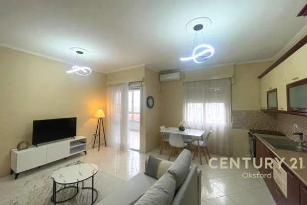 Shtepi me qera Apartament ne Tirane, 1+1, Mobilimi E mobiluar, Pagesa 550  Euro.