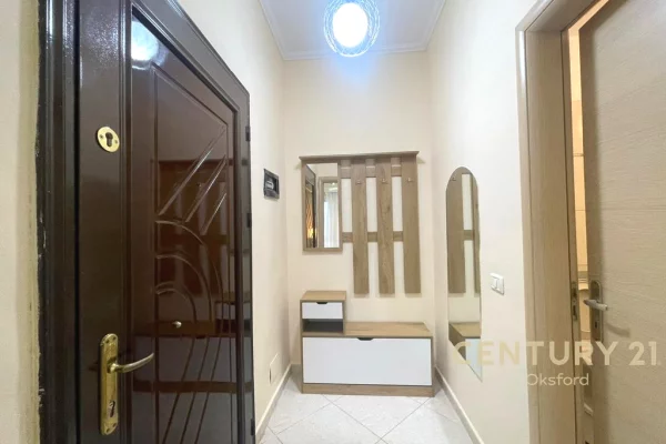 Shtepi me qera Apartament ne Tirane, 1+1, Mobilimi E mobiluar, Pagesa 550  Euro.