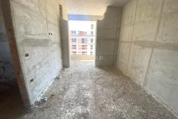 Appartamento in vendita a Tirana 1+1, Arredato