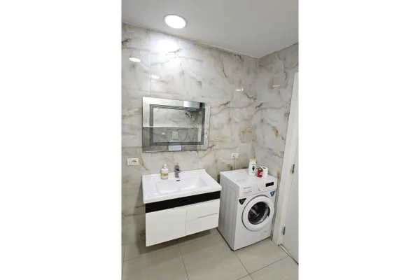 Shtepi me qera Apartament ne Tirane, 1+1, Mobilimi E mobiluar, Pagesa 800  Euro.