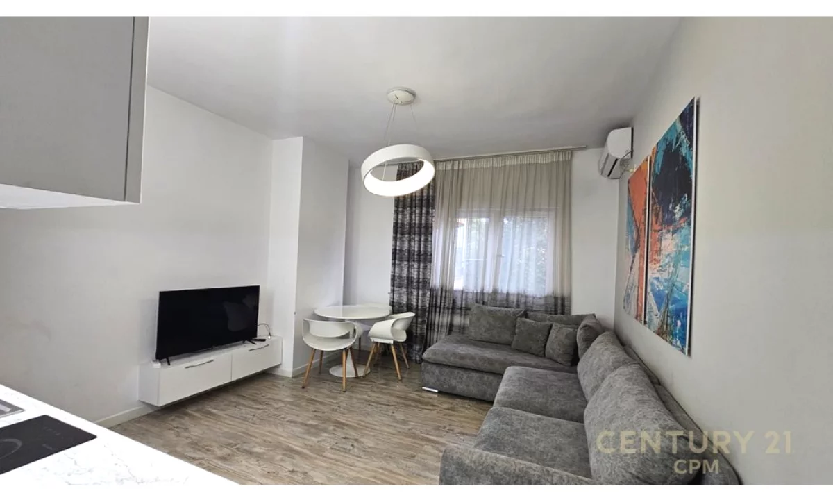 Shtepi me qera Apartament ne Tirane, 1+1, Mobilimi E mobiluar, Pagesa 800  Euro.