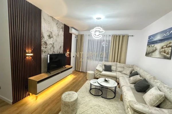 Shtepi ne shitje 2+1 ne Tirane - 157,000 Euro