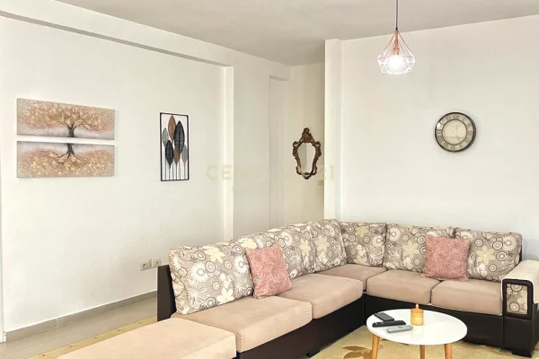 House for Rent 2+1 in Tirana - 940 Euro