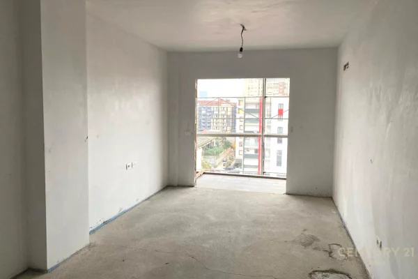 Appartamento in vendita a Tirana 1+1, Vuoto