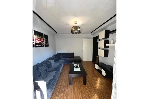 House for Rent 1+1 in Tirana - 850 Euro