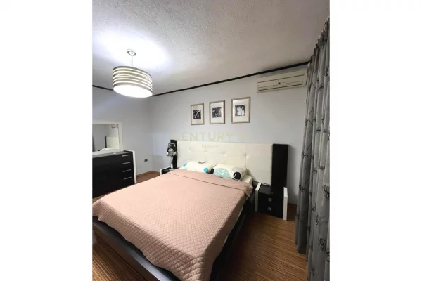 Shtepi me qera Apartament ne Tirane, 1+1, Mobilimi E mobiluar, Pagesa 850  Euro.