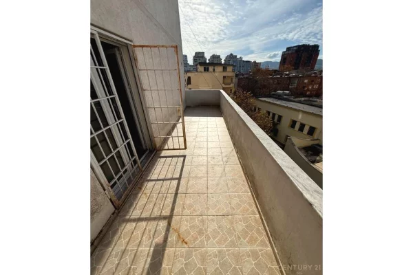 Appartamento in vendita a Tirana 1+1, Vuoto