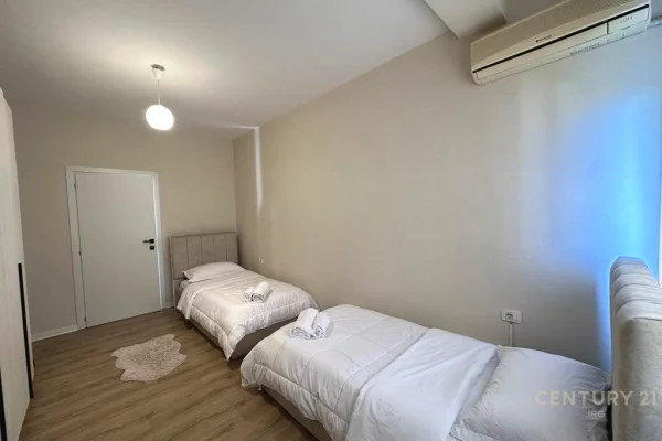 Shtepi me qera Apartament ne Tirane, 2+1, Mobilimi E mobiluar, Pagesa 600  Euro.