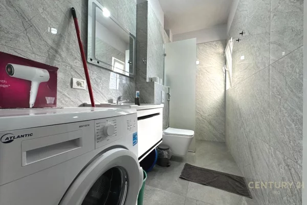 Shtepi me qera Apartament ne Tirane, 2+1, Mobilimi E mobiluar, Pagesa 600  Euro.