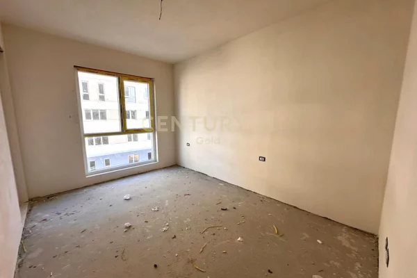 Shtepi ne shitje Apartament ne Tirane, 2+1, Mobilimi E mobiluar, Pagesa 110,000  Euro.