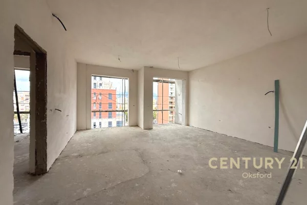 Shtepi ne shitje Apartament ne Tirane, 2+1, Mobilimi E mobiluar, Pagesa 185,000  Euro.