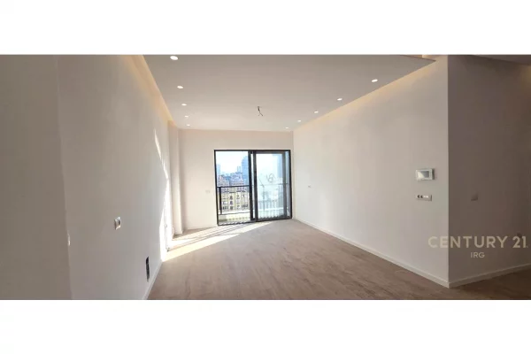 Shtepi ne shitje Apartament ne Tirane, 1+1, Mobilimi E mobiluar, Pagesa 246,000  Euro.