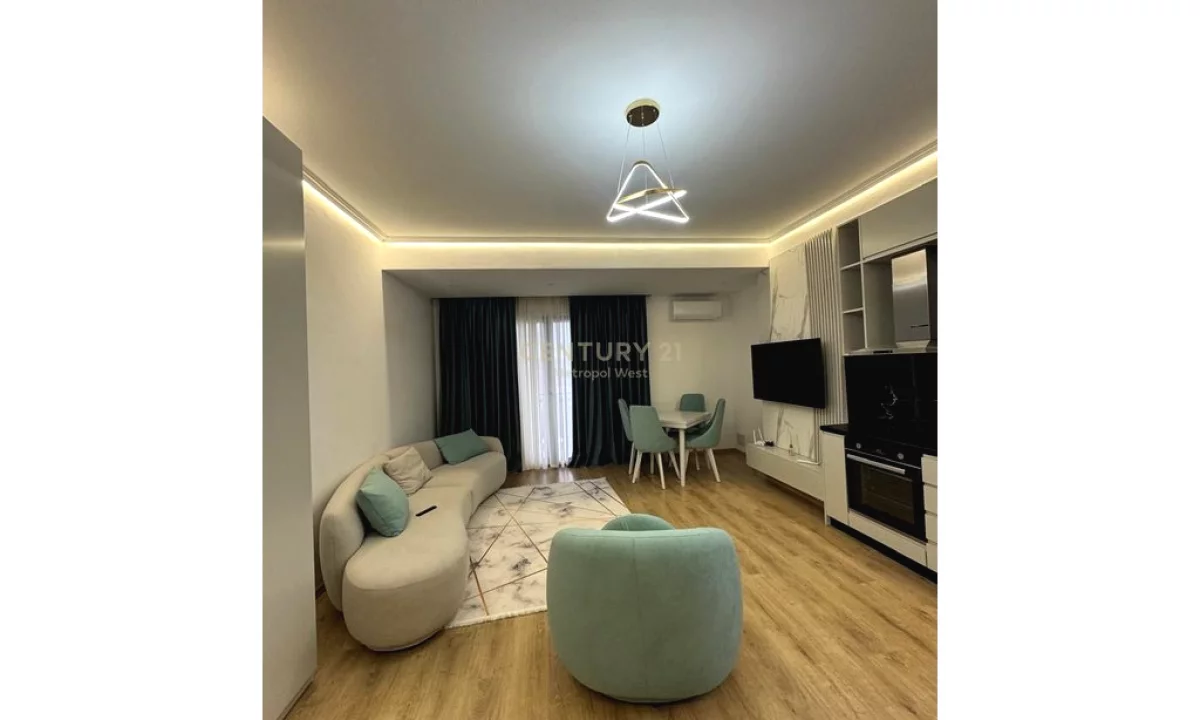 Shtepi ne shitje Apartament ne Tirane, 1+1, Mobilimi E mobiluar, Pagesa 155,000  Euro.