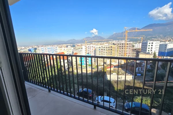 Shtepi ne shitje Apartament ne Tirane, 1+1, Mobilimi E mobiluar, Pagesa 124,750  Euro.