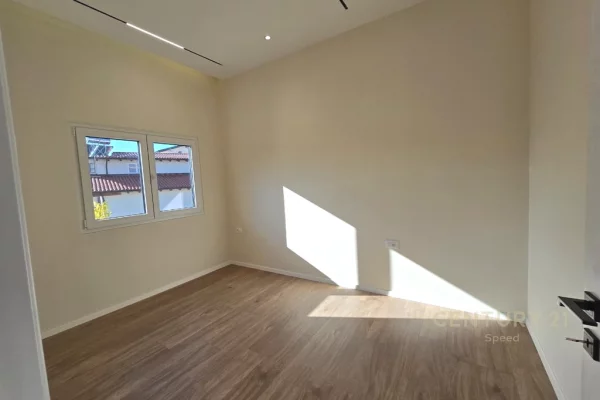 Shtepi ne shitje Apartament ne Tirane, 1+1, Mobilimi E mobiluar, Pagesa 92,000  Euro.