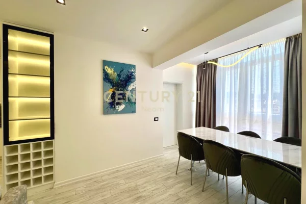 Shtepi me qera Apartament ne Tirane, 3+1, Mobilimi E mobiluar, Pagesa 1,300  Euro.