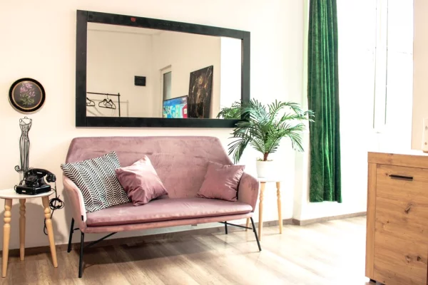 Shtepi ne shitje Apartament ne Tirane, 1+1, Mobilimi E mobiluar, Pagesa 87,000  Euro.