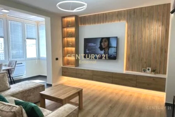 House for Rent 1+1 in Tirana - 800 Euro