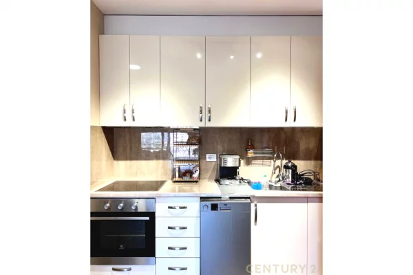 Shtepi me qera Apartament ne Tirane, 2+1, Mobilimi E mobiluar, Pagesa 750  Euro.