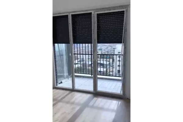 Shtepi ne shitje Apartament ne Tirane, 2+1, Mobilimi Bosh, pa mobiluar, Pagesa 131,000  Euro.
