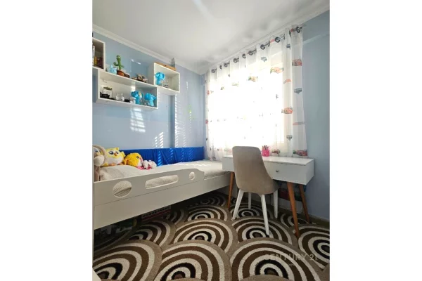 Shtepi ne shitje Apartament ne Tirane, 2+1, Mobilimi E mobiluar, Pagesa 140,000  Euro.
