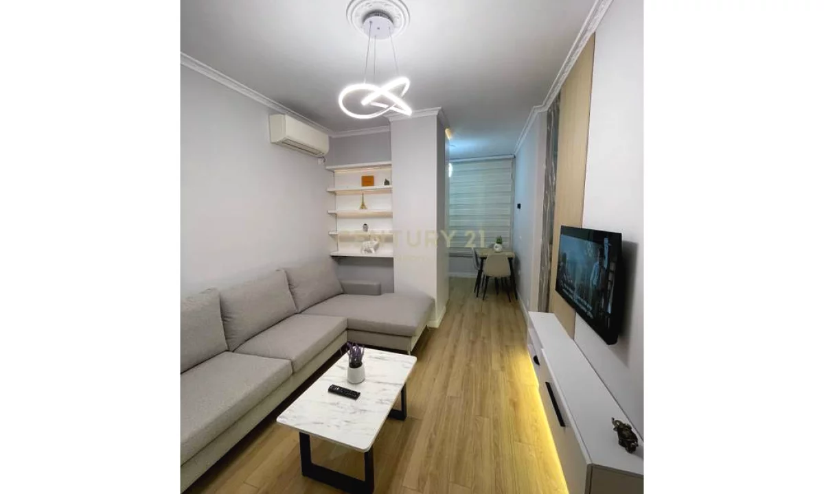 Shtepi ne shitje Apartament ne Tirane, 1+1, Mobilimi E mobiluar, Pagesa 125,000  Euro.