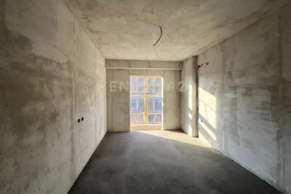 Shtepi ne shitje Apartament ne Tirane, 2+1, Mobilimi E mobiluar, Pagesa 125,000  Euro.