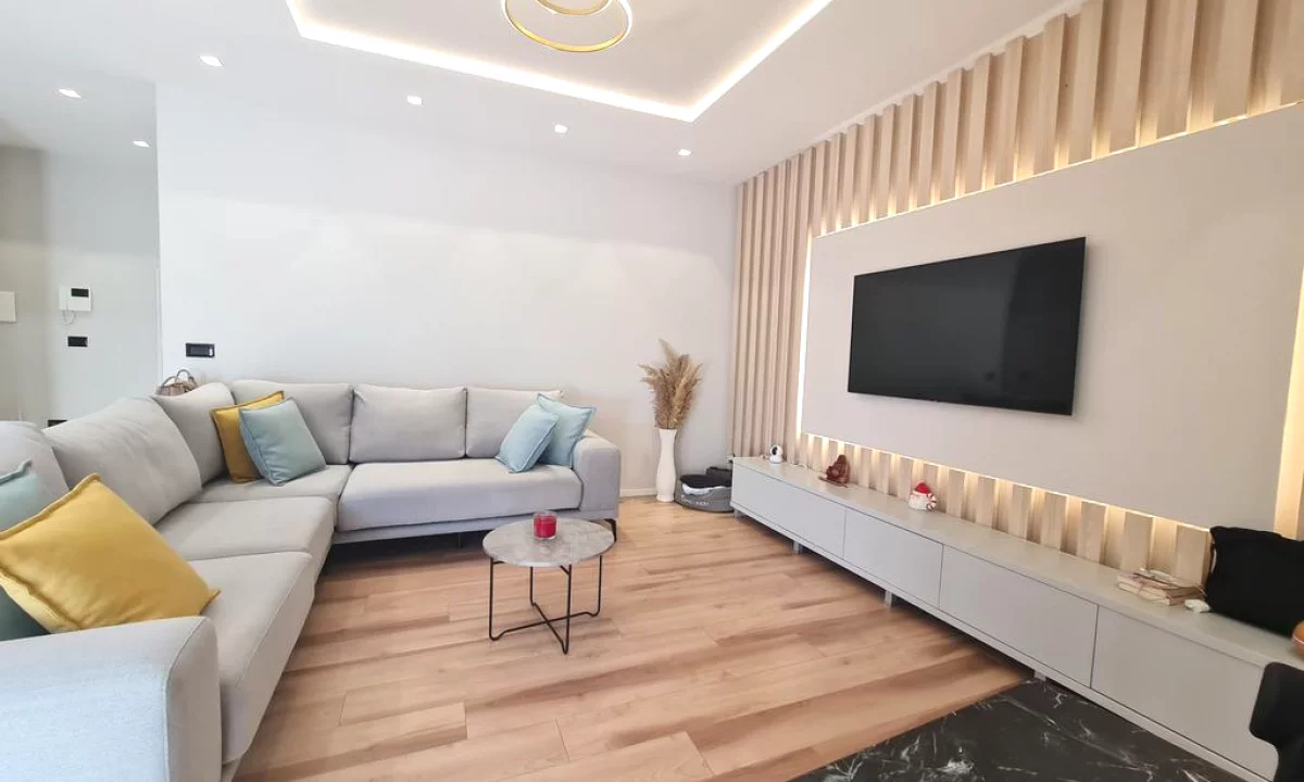 Apartment for rent in Tirana 1+1, Furnished