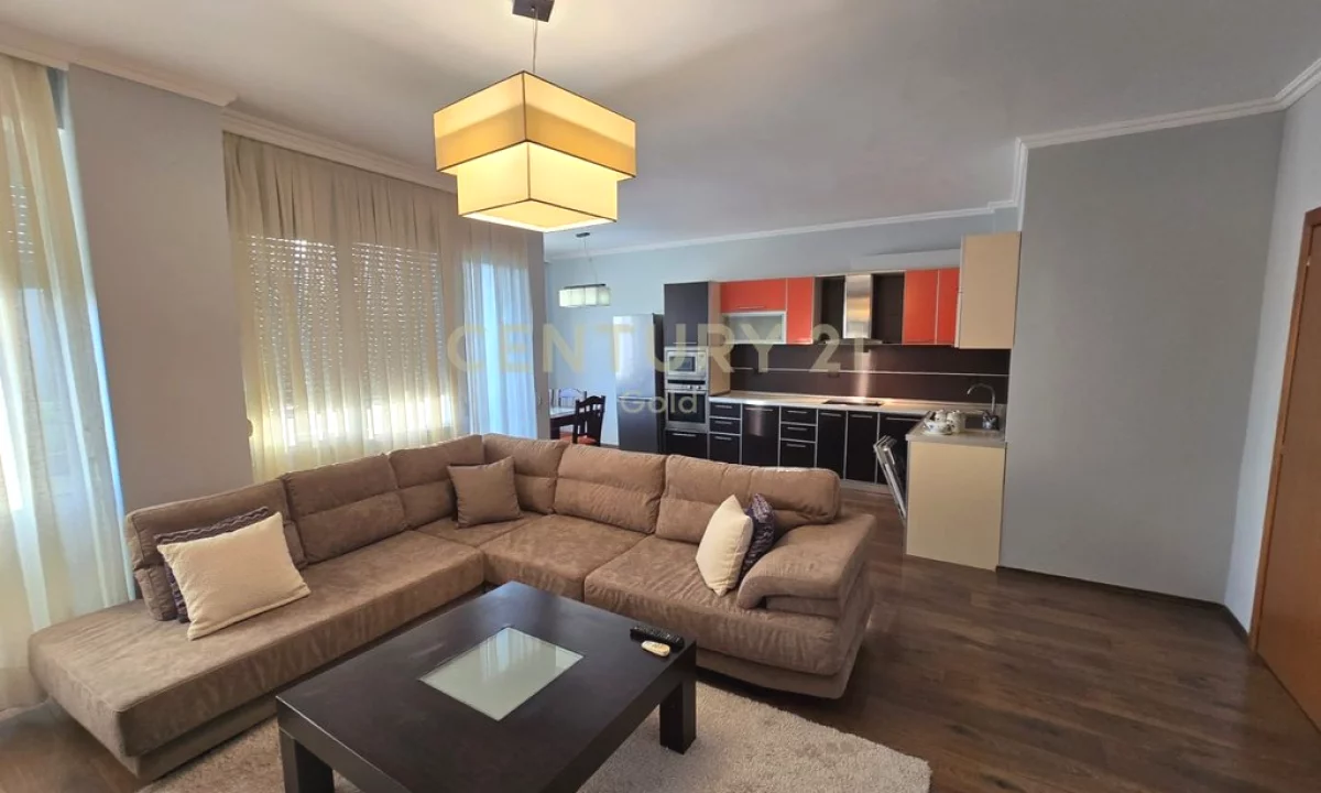 Shtepi me qera Apartament ne Tirane, 2+1, Mobilimi E mobiluar, Pagesa 850  Euro.