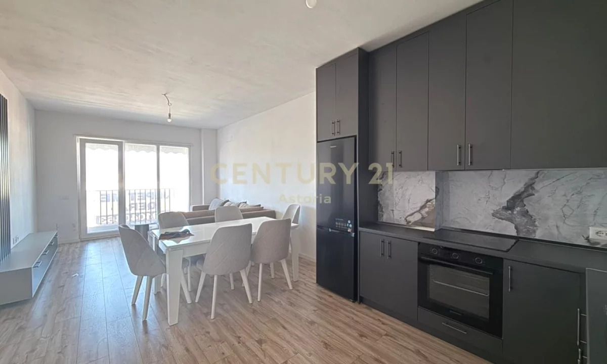 Shtepi me qera Apartament ne Tirane, 2+1, Mobilimi E mobiluar, Pagesa 650  Euro.