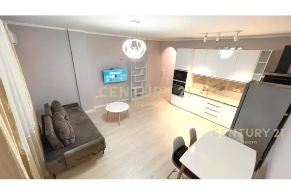 QIRA, APARTAMENT 1+1 me POST PARKIMI, LIQENI THATË‼️