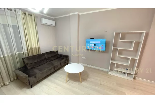 Shtepi me qera Apartament ne Tirane, 1+1, Mobilimi E mobiluar, Pagesa 530  Euro.