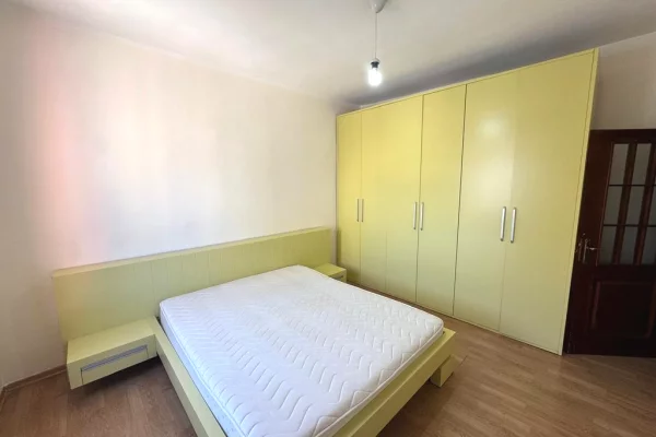 APARTAMENT 2+1 PER SHITJE,NE BULEVARDIN VLORE-SKELE!