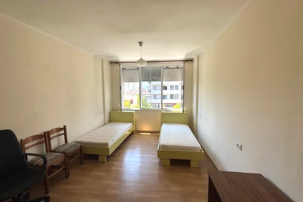 Appartamento in vendita a Valona 1+1, Arredato