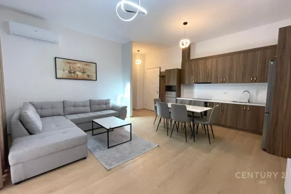Shtepi me qera Apartament ne Tirane, 1+1, Mobilimi E mobiluar, Pagesa 830  Euro.