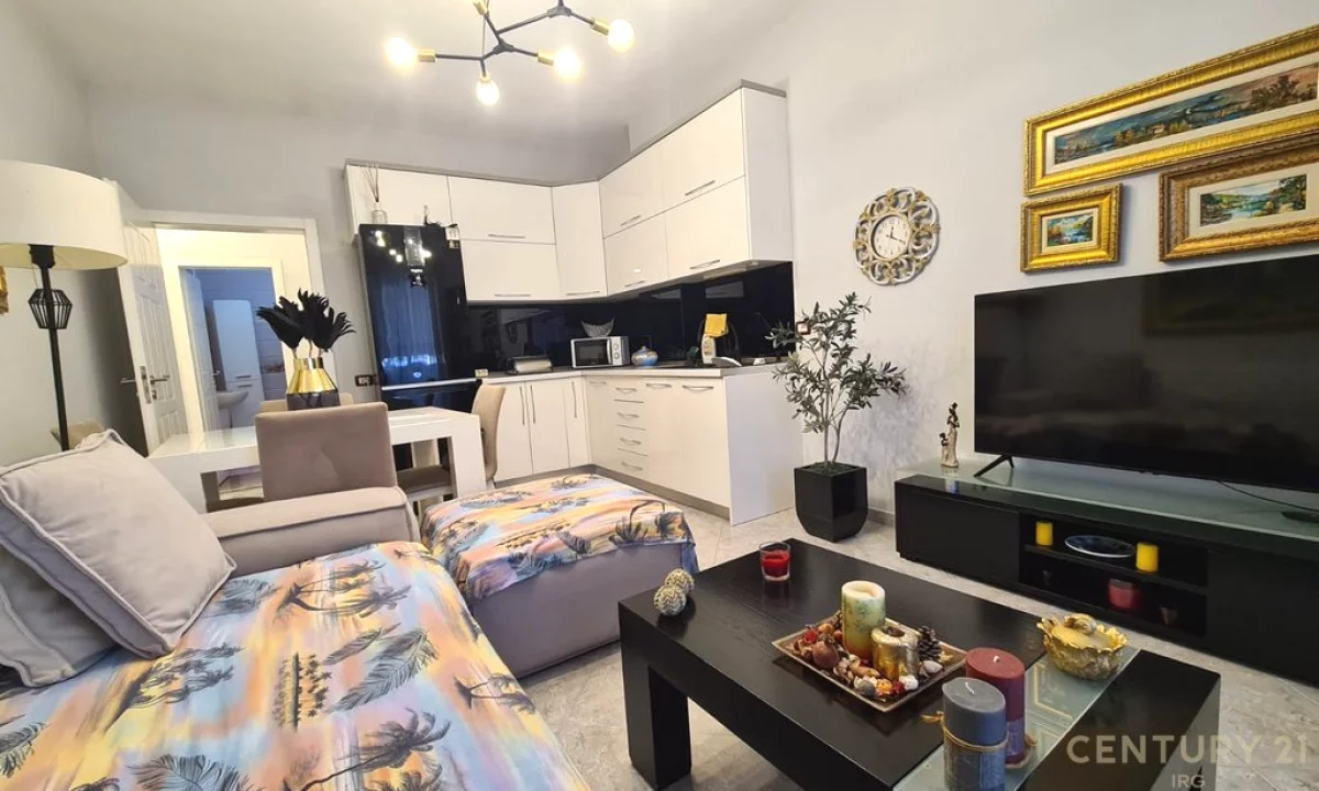 Shtepi me qera Apartament ne Tirane, 1+1, Mobilimi E mobiluar, Pagesa 600  Euro.