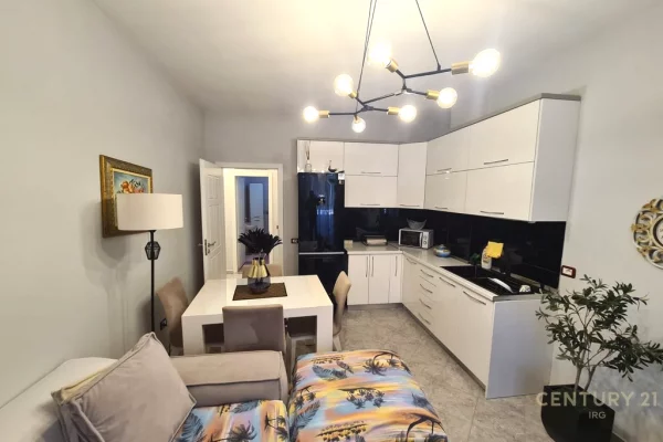 Shtepi me qera Apartament ne Tirane, 1+1, Mobilimi E mobiluar, Pagesa 600  Euro.