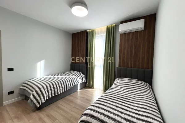 Shtepi me qera Apartament ne Tirane, 2+1, Mobilimi E mobiluar, Pagesa 1,500  Euro.
