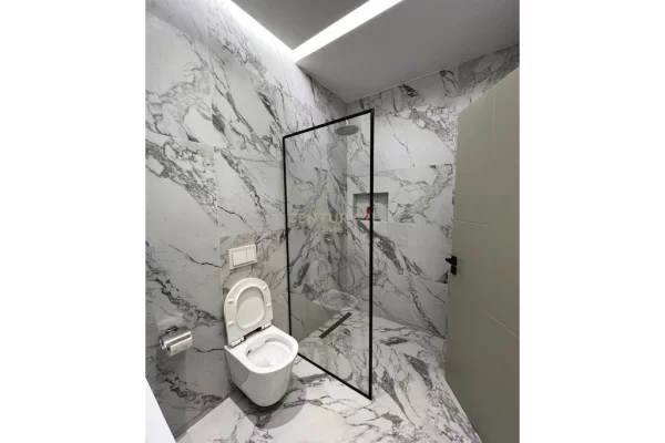 Shtepi me qera Apartament ne Tirane, 2+1, Mobilimi E mobiluar, Pagesa 1,500  Euro.