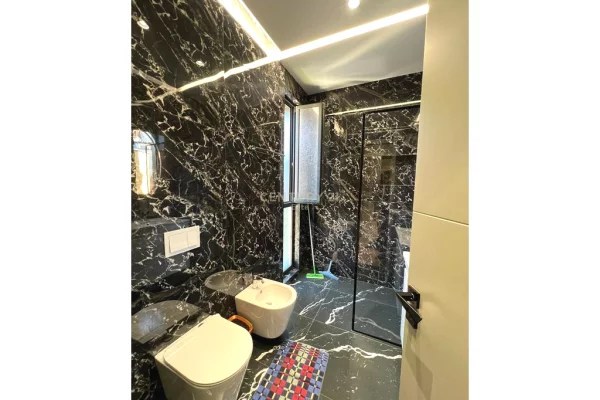 Shtepi me qera Apartament ne Tirane, 2+1, Mobilimi E mobiluar, Pagesa 1,500  Euro.