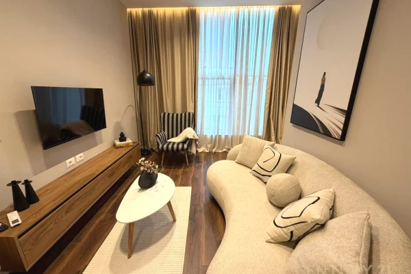 Shtepi ne shitje Apartament ne Tirane, 2+1, Mobilimi E mobiluar, Pagesa 190,000  Euro.