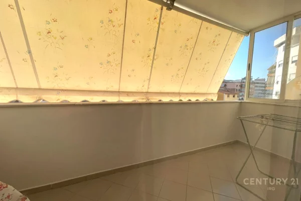 Shtepi me qera Apartament ne Tirane, 2+1, Mobilimi E mobiluar, Pagesa 700  Euro.