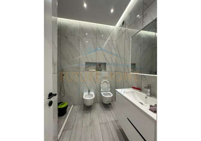 Qera, Apartament per Zyra 2+1+2, Ali Demi, Tirane.