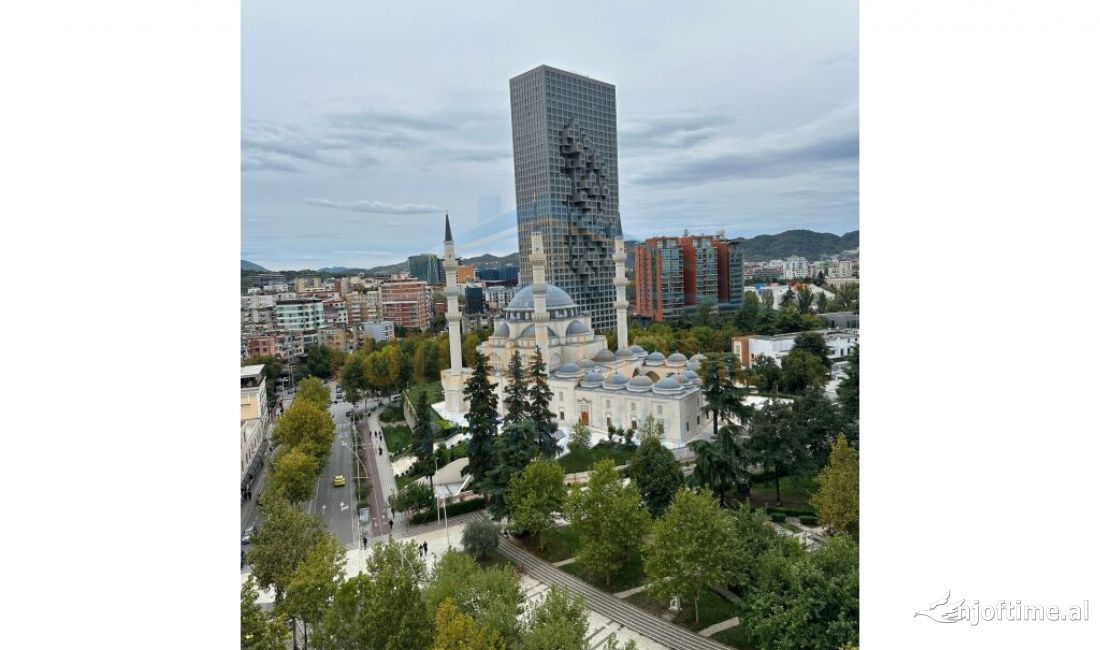 	Qera , Ambient Biznesi, Shkolla e Baletit, Tirane.