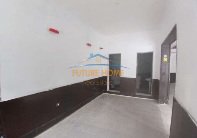 Business Property in Sale 1+1 in Tirana - 250,000 Euro