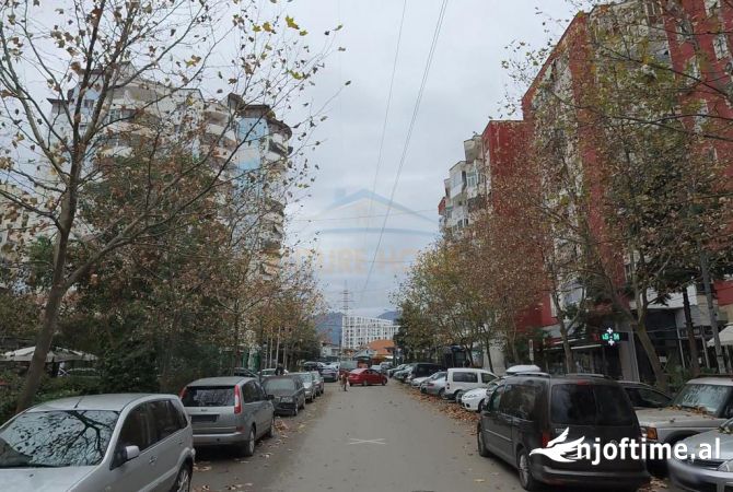 Shitet, Ambient Biznesi, Don Bosko, Tiranë